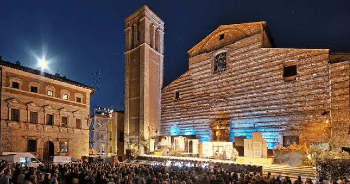 Noleggio auto eventi Montepulciano /Author www.intoscana.it