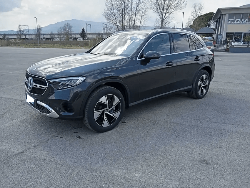 Mercedes GLC 300 laterale